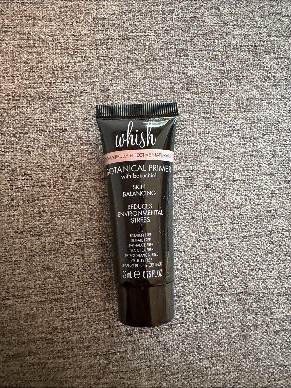 whish Botanical Primer - Black